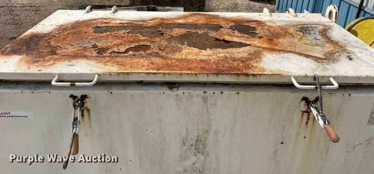 image for item LJ9569 C&W MFG CP305  cement silo