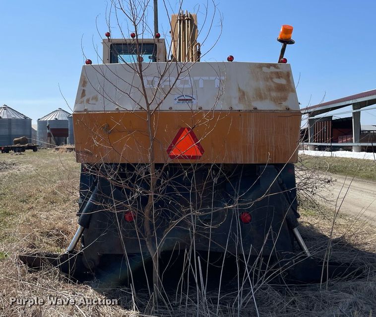 image for item LJ9571 Drott 40 BYR  wheeled excavator