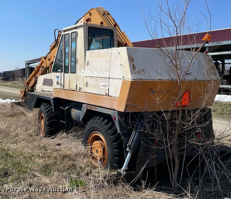 image for item LJ9571 Drott 40 BYR  wheeled excavator