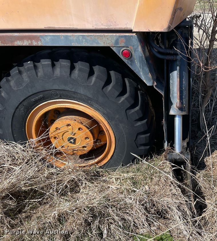 image for item LJ9571 Drott 40 BYR  wheeled excavator