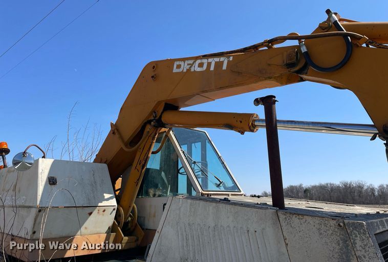 image for item LJ9571 Drott 40 BYR  wheeled excavator