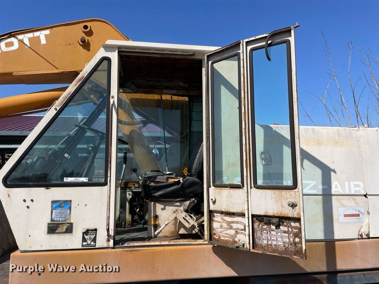 image for item LJ9571 Drott 40 BYR  wheeled excavator