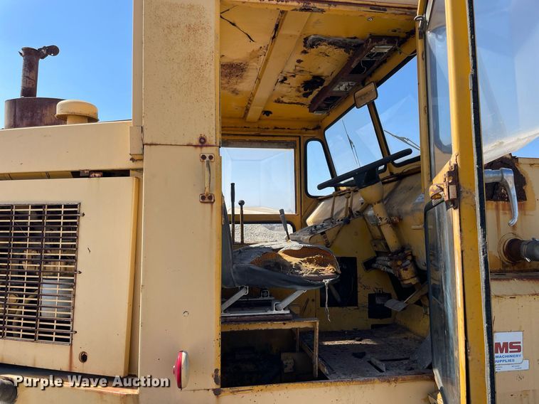 image for item LJ9572 Elgin Pelican  street sweeper