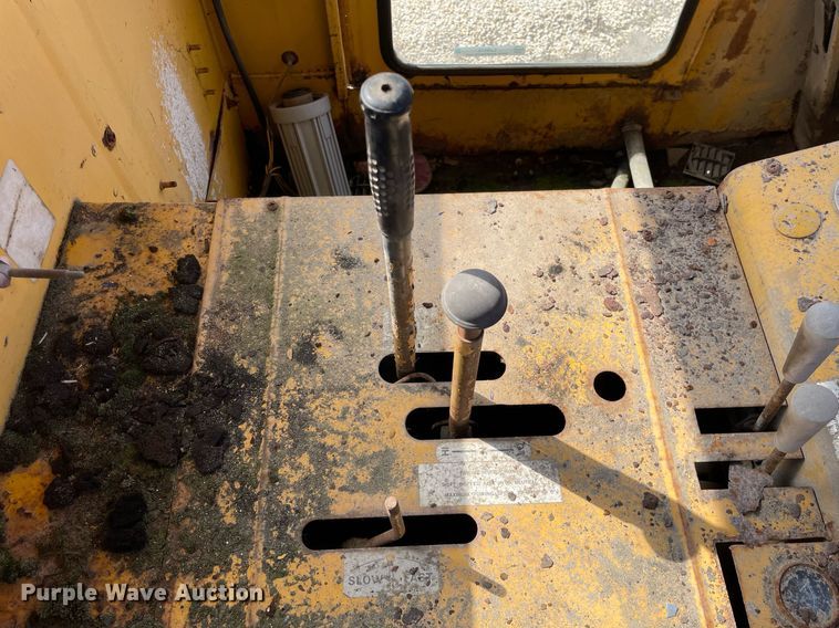 image for item LJ9572 Elgin Pelican  street sweeper