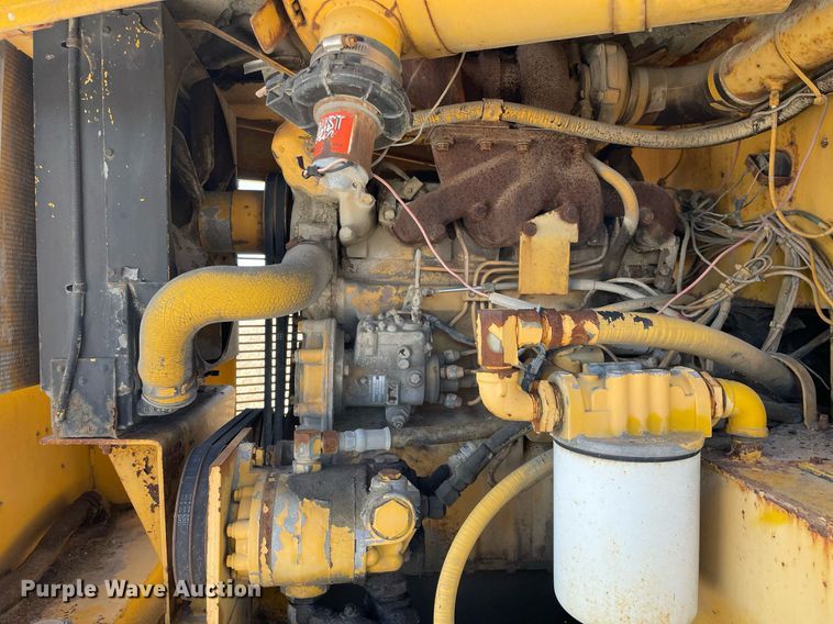 image for item LJ9572 Elgin Pelican  street sweeper