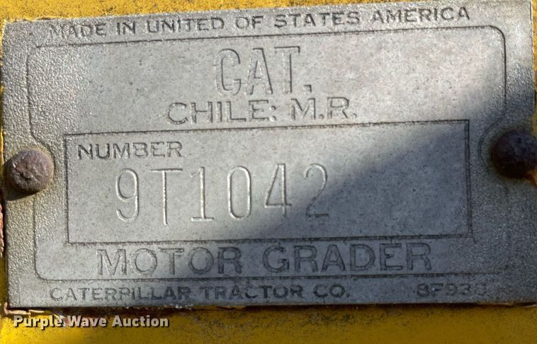 image for item LJ9573 Caterpillar  rigid frame motor grader