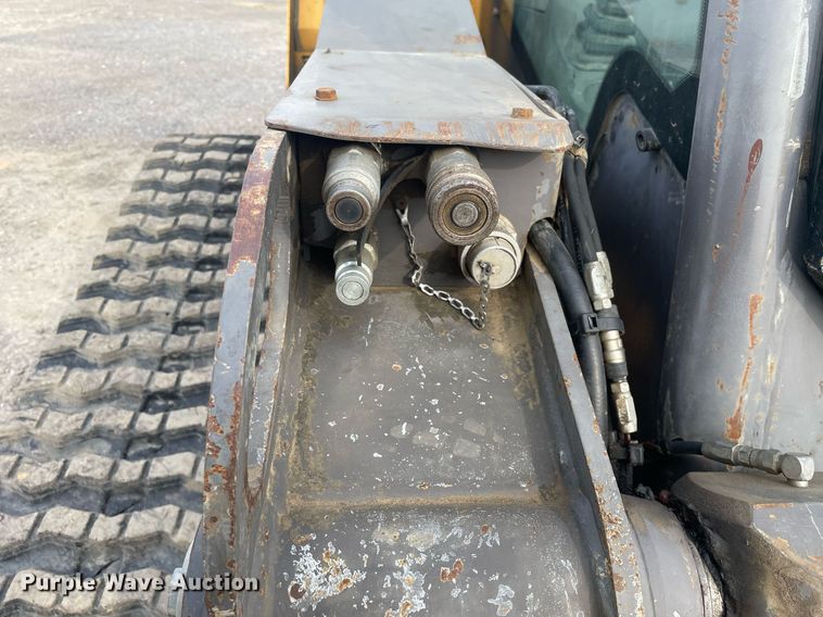 image for item LJ9575 Volvo MC125C  tracked skid steer loader