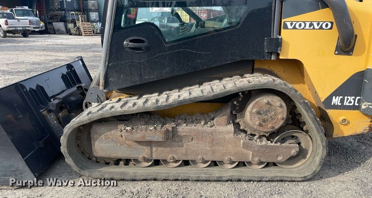 image for item LJ9575 Volvo MC125C  tracked skid steer loader