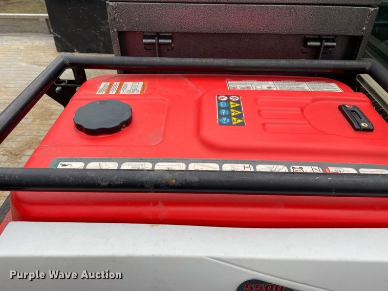 image for item LJ9595 2006 Ford F450 Super Duty XLT  flatbed truck