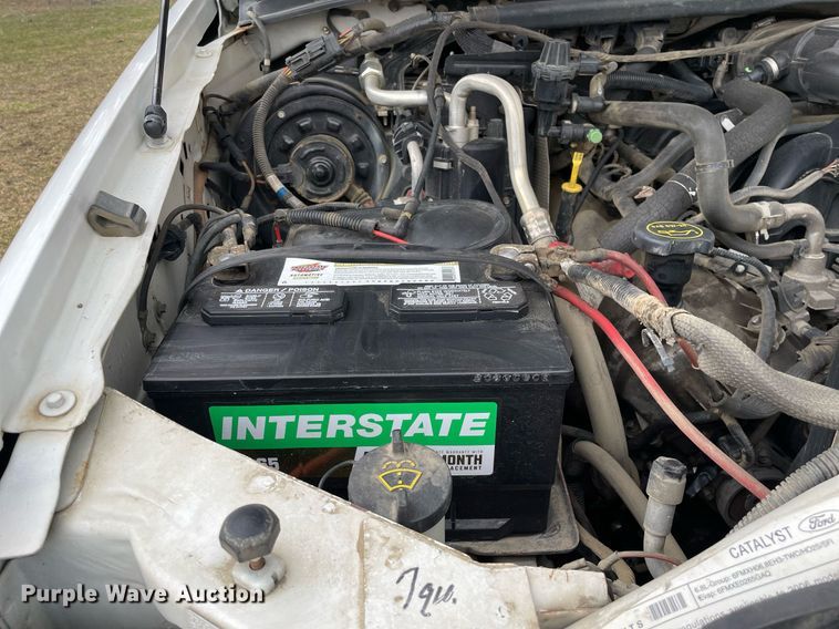 image for item LJ9595 2006 Ford F450 Super Duty XLT  flatbed truck