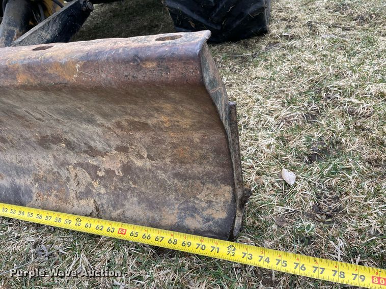 image for item LJ9596 2005 Vermeer RT650  cable plow