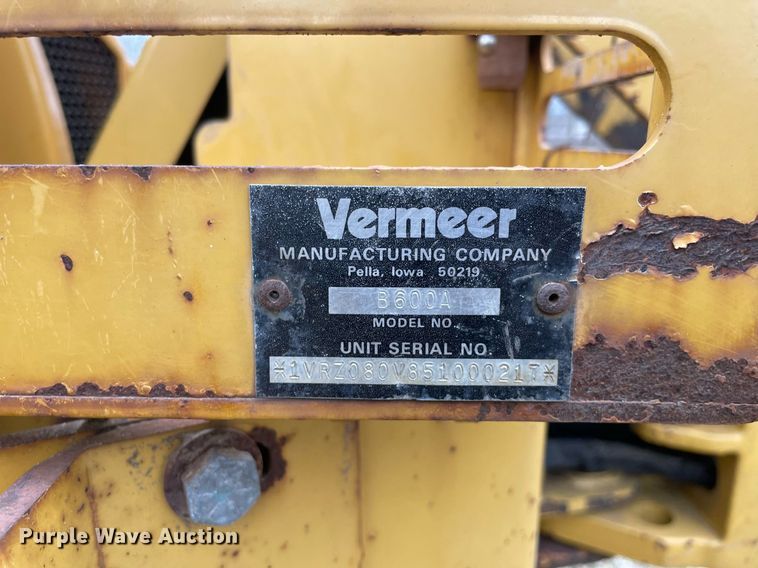 image for item LJ9596 2005 Vermeer RT650  cable plow