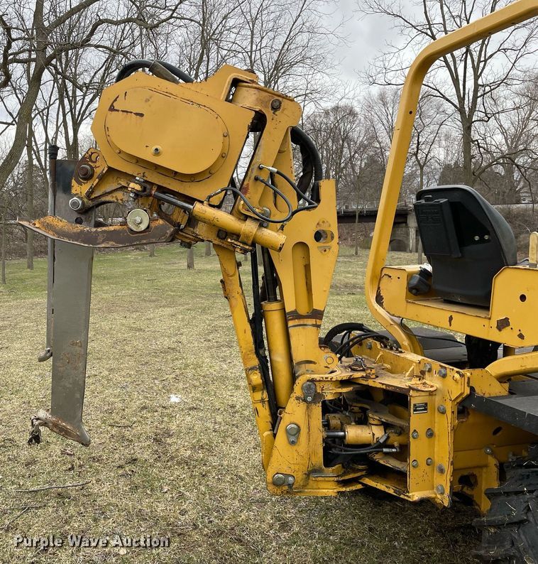 image for item LJ9596 2005 Vermeer RT650  cable plow