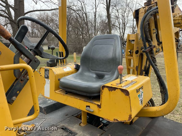 image for item LJ9596 2005 Vermeer RT650  cable plow