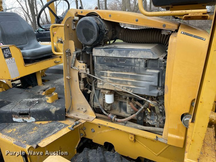 image for item LJ9596 2005 Vermeer RT650  cable plow