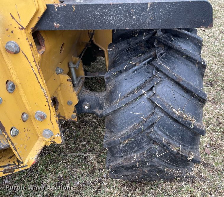 image for item LJ9596 2005 Vermeer RT650  cable plow