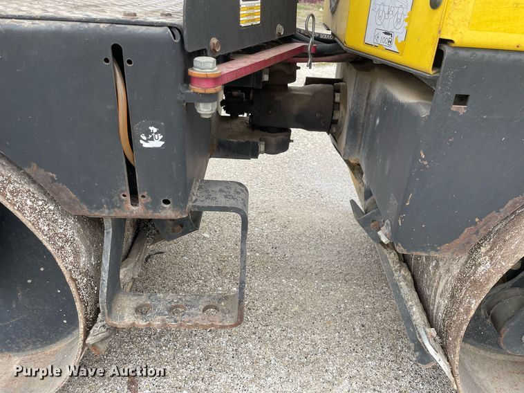 image for item LJ9605 2005 Wacker RD11A  double drum vibratory roller
