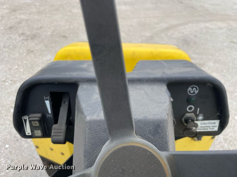 image for item LJ9605 2005 Wacker RD11A  double drum vibratory roller