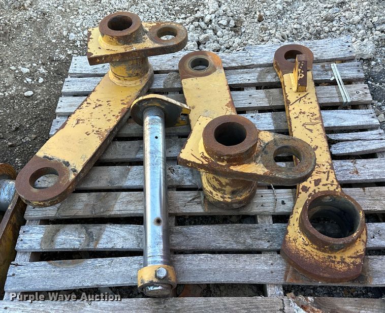 image for item LN9126 Caterpillar 330D  excavator thumb