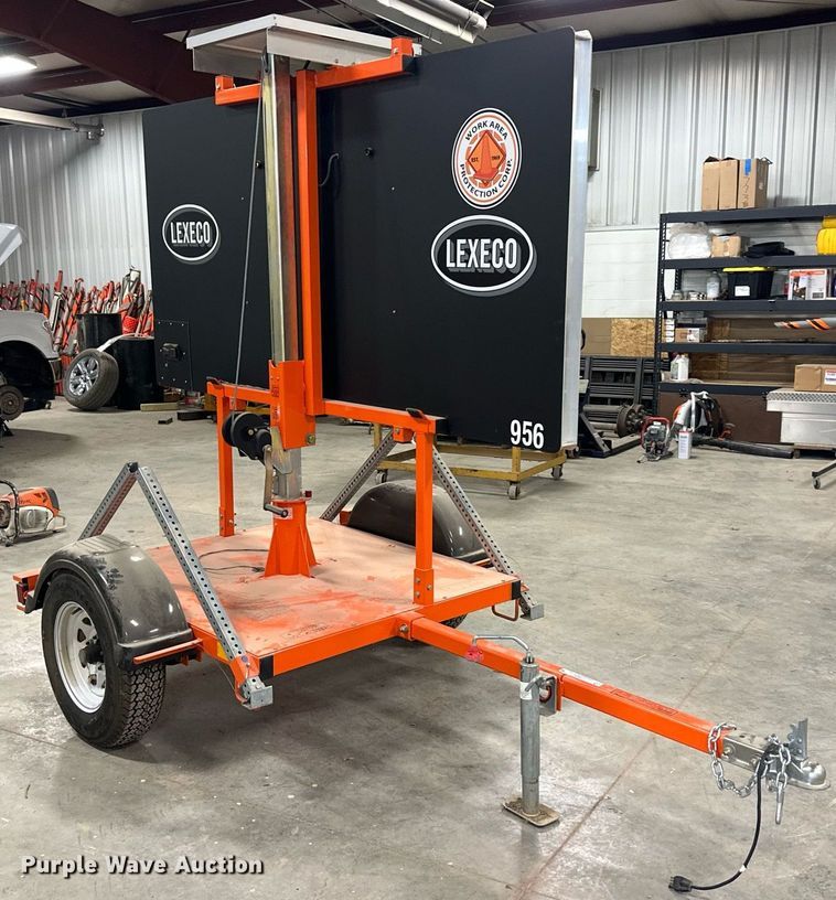 image for item LP9850 2017 Arrowmaster  arrow board trailer