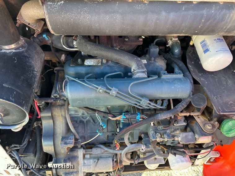 image for item LP9855 2002 Bobcat S185  skid steer loader