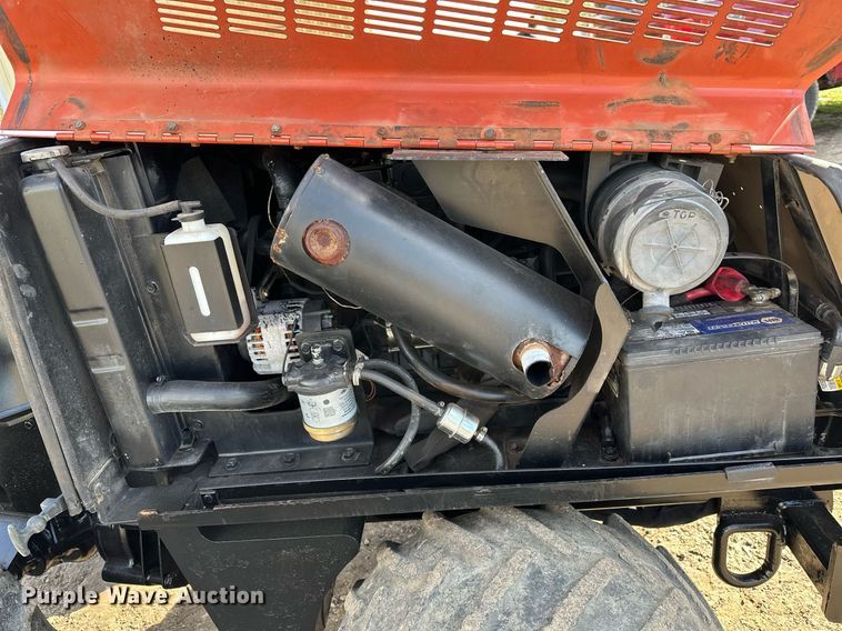 image for item LR9563 2006 Ditch Witch 410SX  trencher