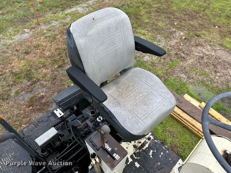 image for item LR9578 Ingersoll Rand PF-2181 Blaw-Knox  paver