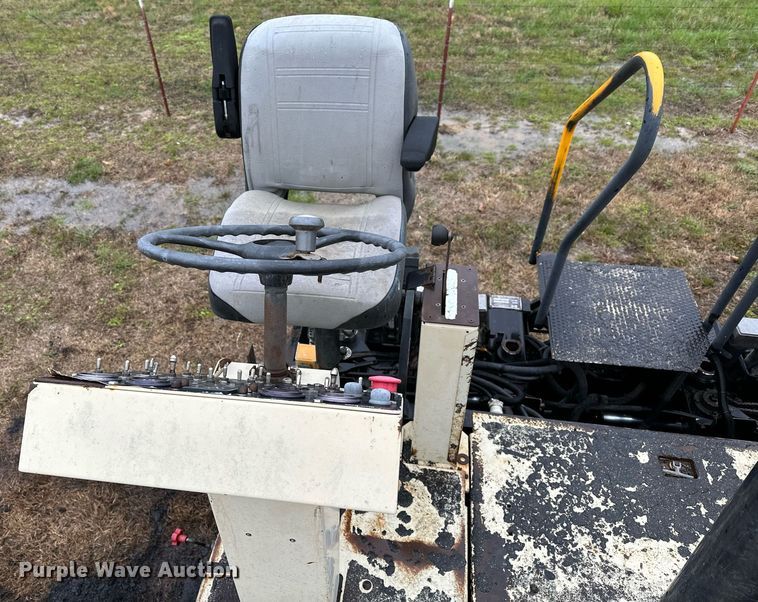 image for item LR9578 Ingersoll Rand PF-2181 Blaw-Knox  paver