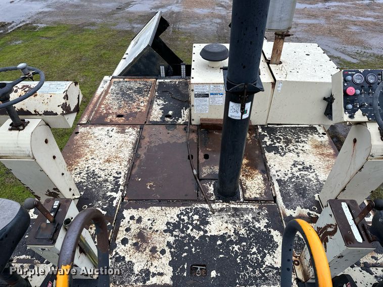 image for item LR9578 Ingersoll Rand PF-2181 Blaw-Knox  paver