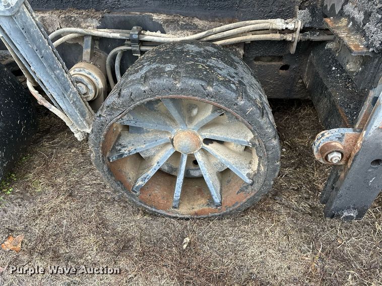 image for item LR9578 Ingersoll Rand PF-2181 Blaw-Knox  paver