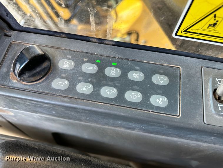 image for item LT9182 2015 Caterpillar 320ELRR  excavator