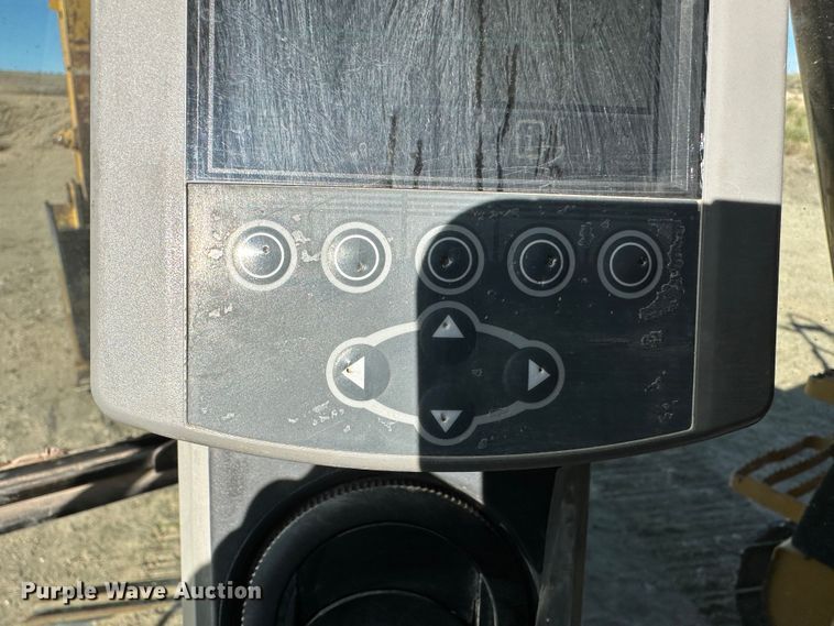 image for item LT9182 2015 Caterpillar 320ELRR  excavator