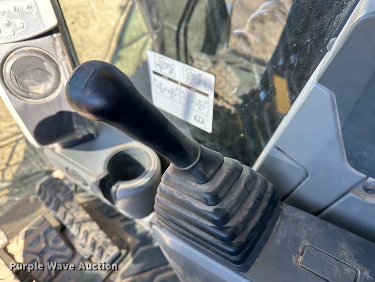 image for item LT9182 2015 Caterpillar 320ELRR  excavator