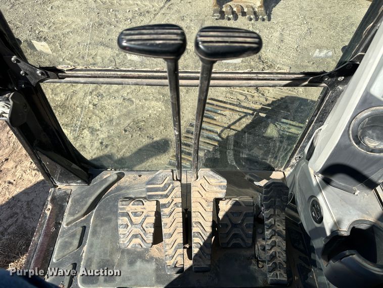 image for item LT9182 2015 Caterpillar 320ELRR  excavator