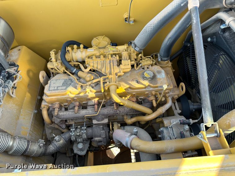 image for item LT9182 2015 Caterpillar 320ELRR  excavator