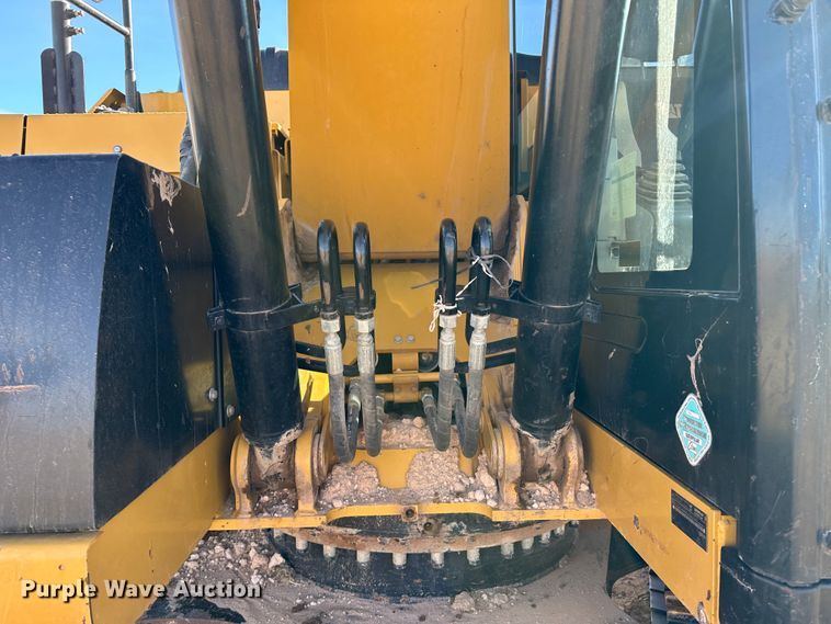image for item LT9182 2015 Caterpillar 320ELRR  excavator