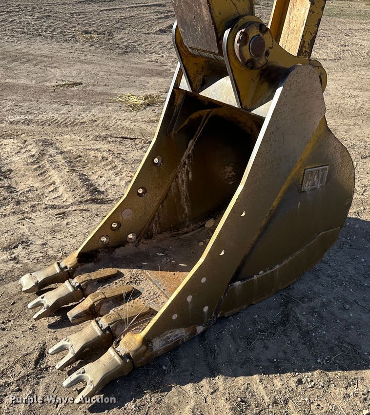 image for item LT9182 2015 Caterpillar 320ELRR  excavator