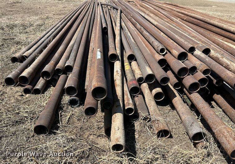 image for item LT9291 Approximately 150 joints of 2 3/8" oilfield pipe