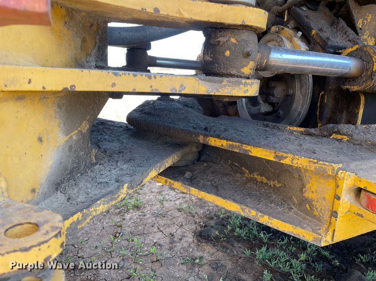 image for item LT9600 1996 John Deere 644G  wheel loader