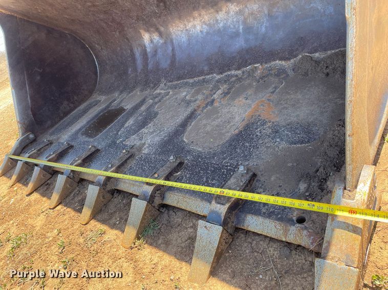 image for item LT9600 1996 John Deere 644G  wheel loader