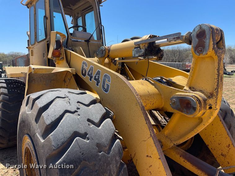 image for item LT9600 1996 John Deere 644G  wheel loader