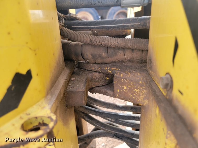 image for item LV9337 Wacker RT820  trench compactor