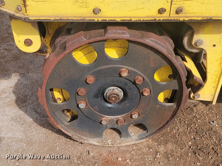 image for item LV9337 Wacker RT820  trench compactor