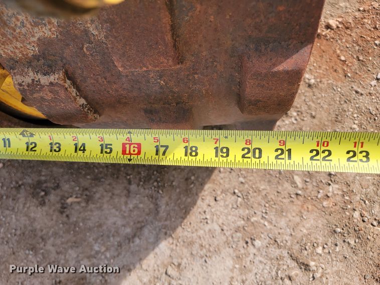 image for item LV9337 Wacker RT820  trench compactor