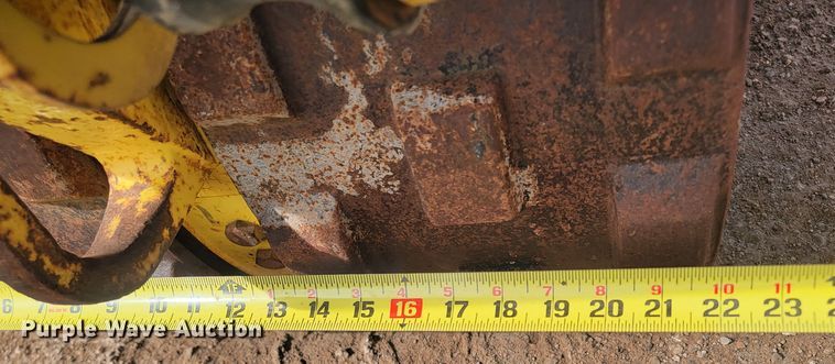 image for item LV9337 Wacker RT820  trench compactor