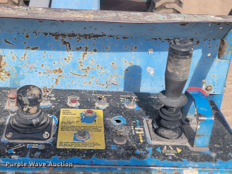 image for item LV9341 Genie S-60  boom lift