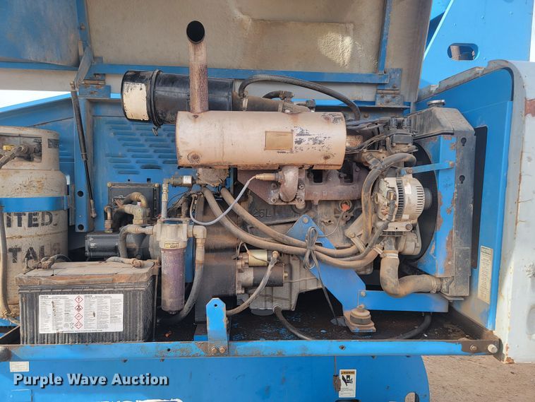 image for item LV9341 Genie S-60  boom lift