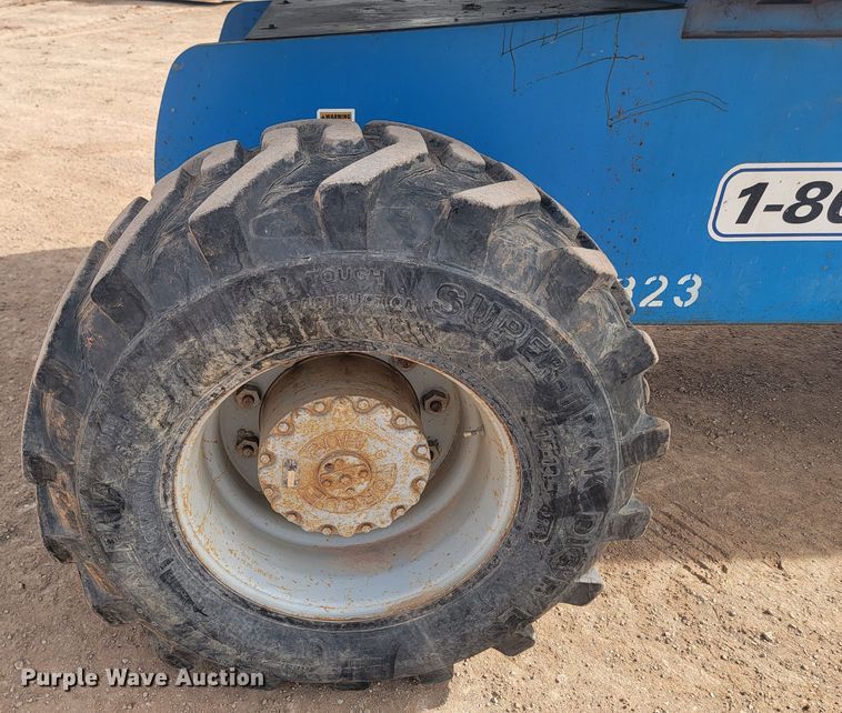 image for item LV9341 Genie S-60  boom lift