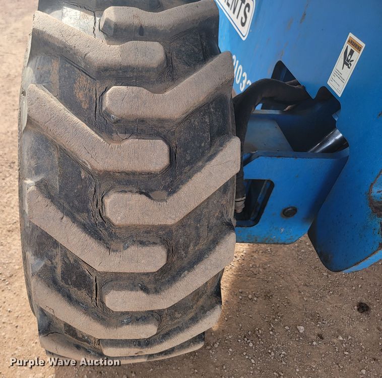 image for item LV9341 Genie S-60  boom lift