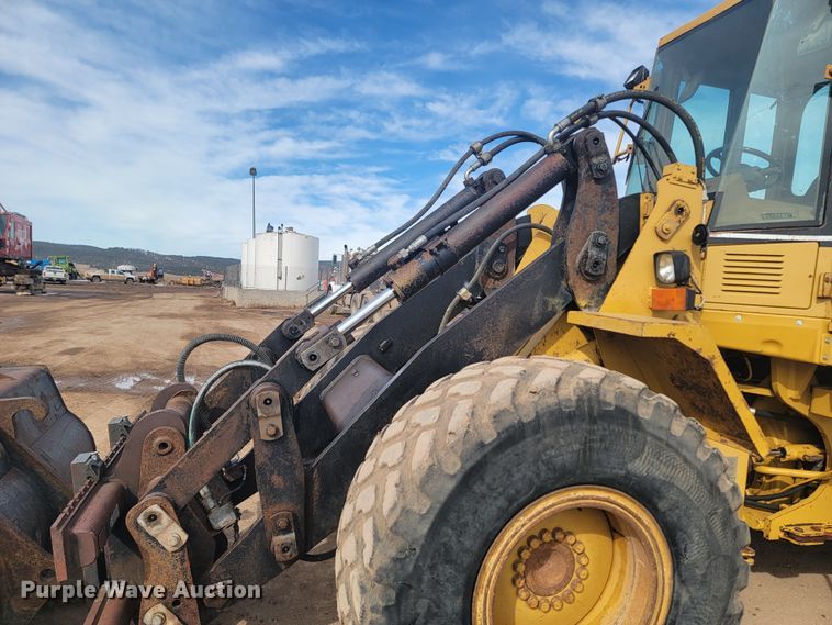 image for item LV9342 1995 Caterpillar IT28F  wheel loader